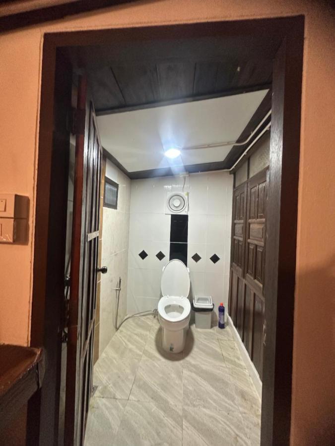 ม่วนใจ๋ปันสุข โฮมสเตย์แอนคาเฟ่ Muanjai Punsuk Homestay And Cafe Чомтонг Екстер'єр фото