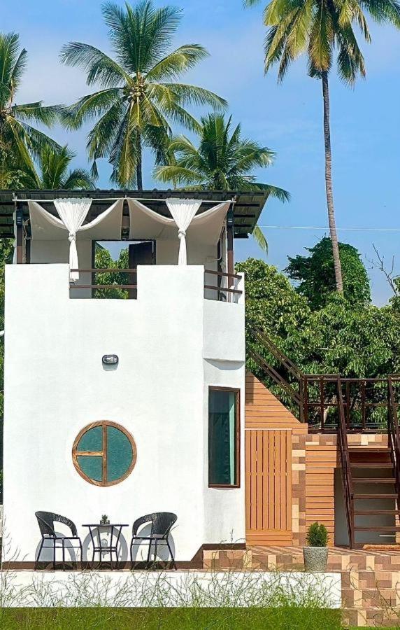 ม่วนใจ๋ปันสุข โฮมสเตย์แอนคาเฟ่ Muanjai Punsuk Homestay And Cafe Чомтонг Екстер'єр фото