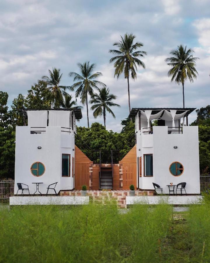 ม่วนใจ๋ปันสุข โฮมสเตย์แอนคาเฟ่ Muanjai Punsuk Homestay And Cafe Чомтонг Екстер'єр фото