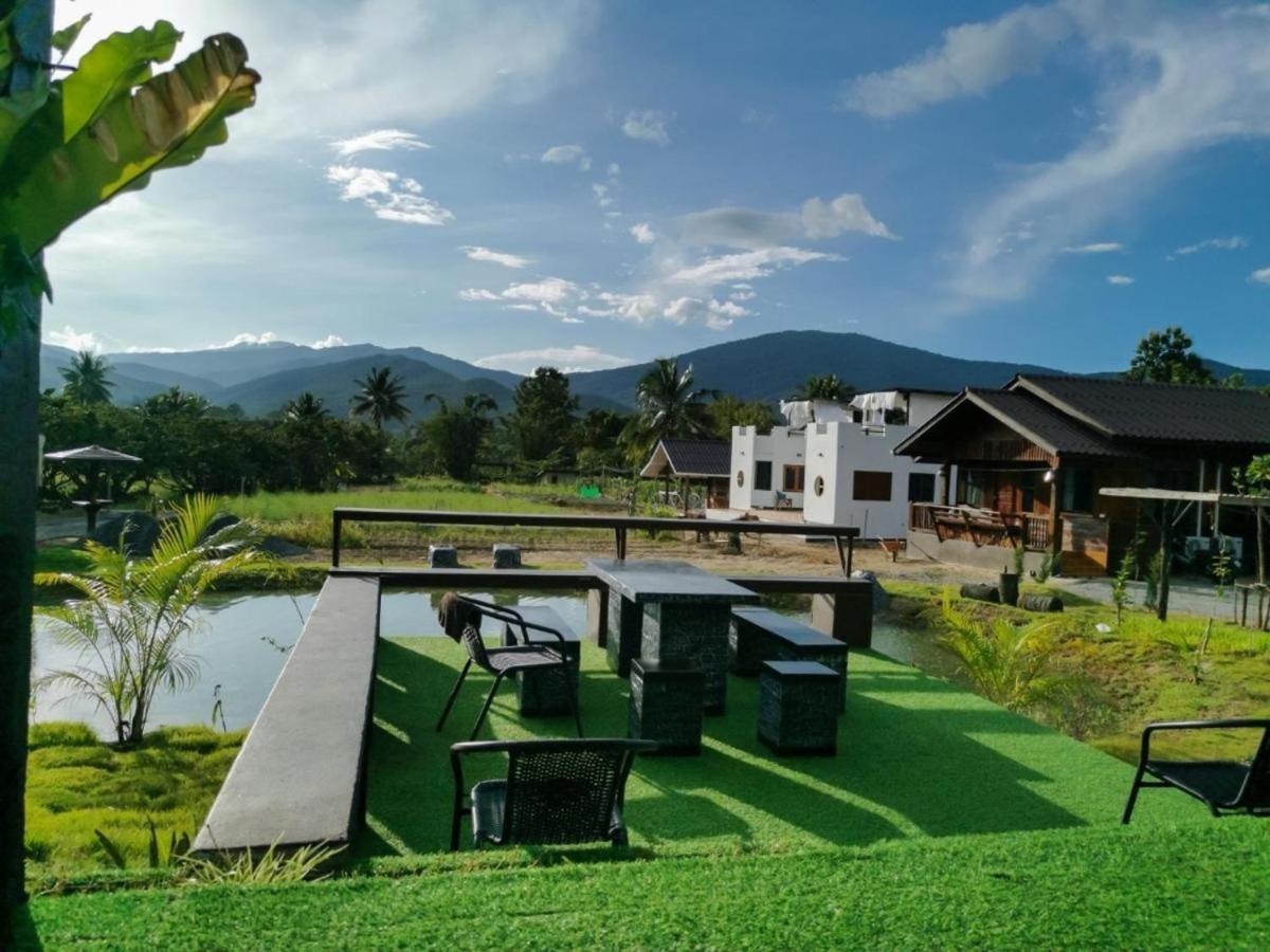 ม่วนใจ๋ปันสุข โฮมสเตย์แอนคาเฟ่ Muanjai Punsuk Homestay And Cafe Чомтонг Екстер'єр фото